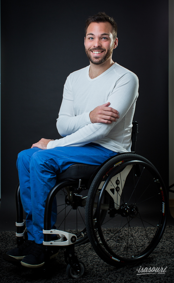 LE FAUTEUIL ROULANT Français