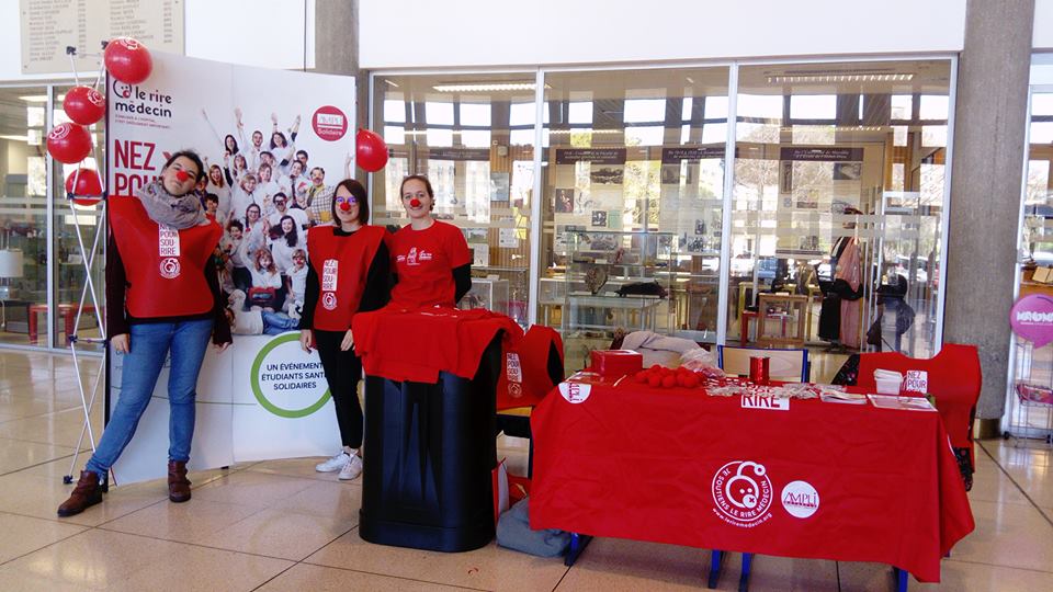 Collecte au profit de l'association "Rire Médecin"